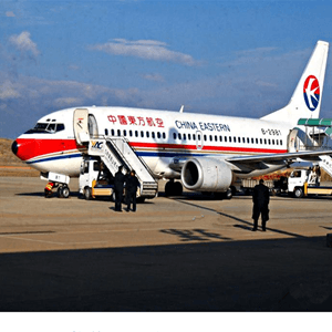 福成机场空运航空快运业稳步发展的原因是什么？